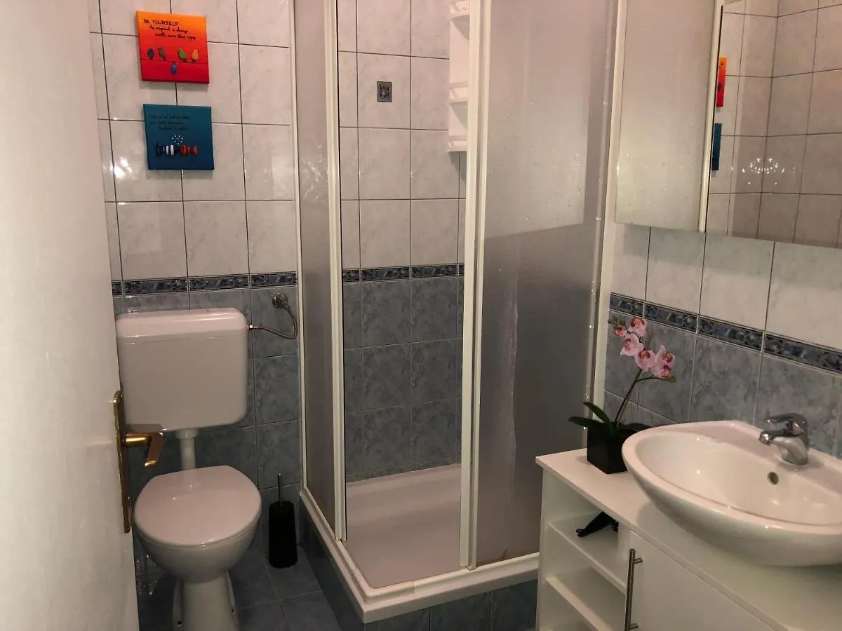 Apartment Natasa Palit